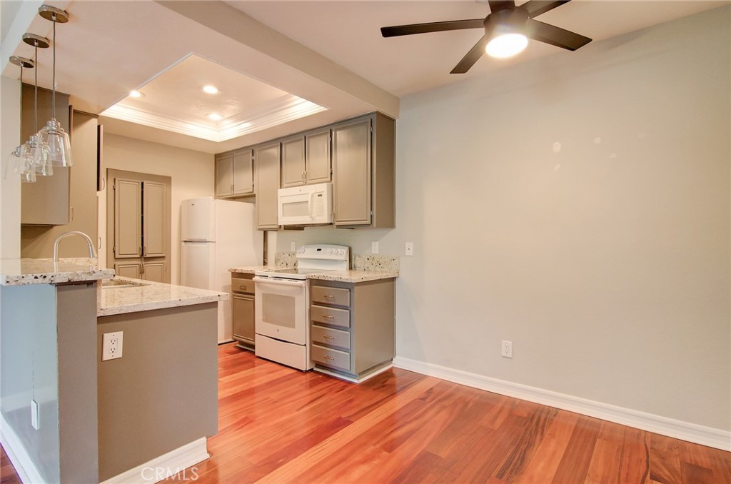20702 El Toro Road, Unit 393 Lake Forest, CA 92630 - Photo 6 of 26