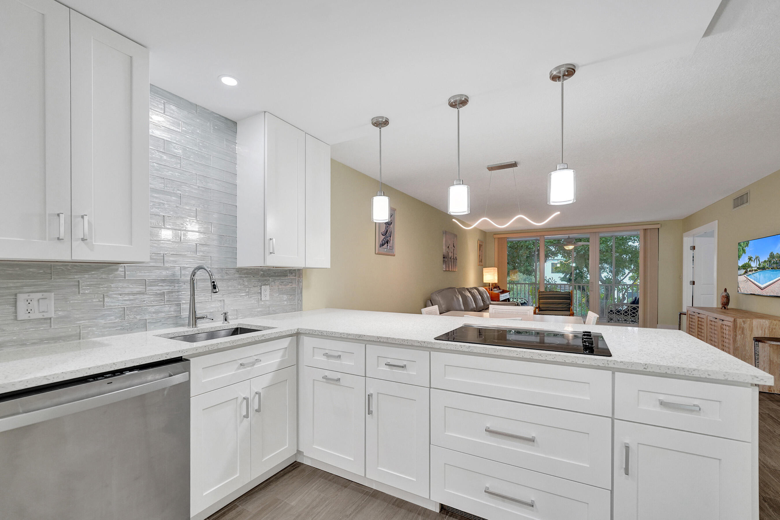 3145 Northeast 48th Court, Unit 215 Lighthouse Point, FL 33064 - Photo 1 of 46 Kitchen #5 215