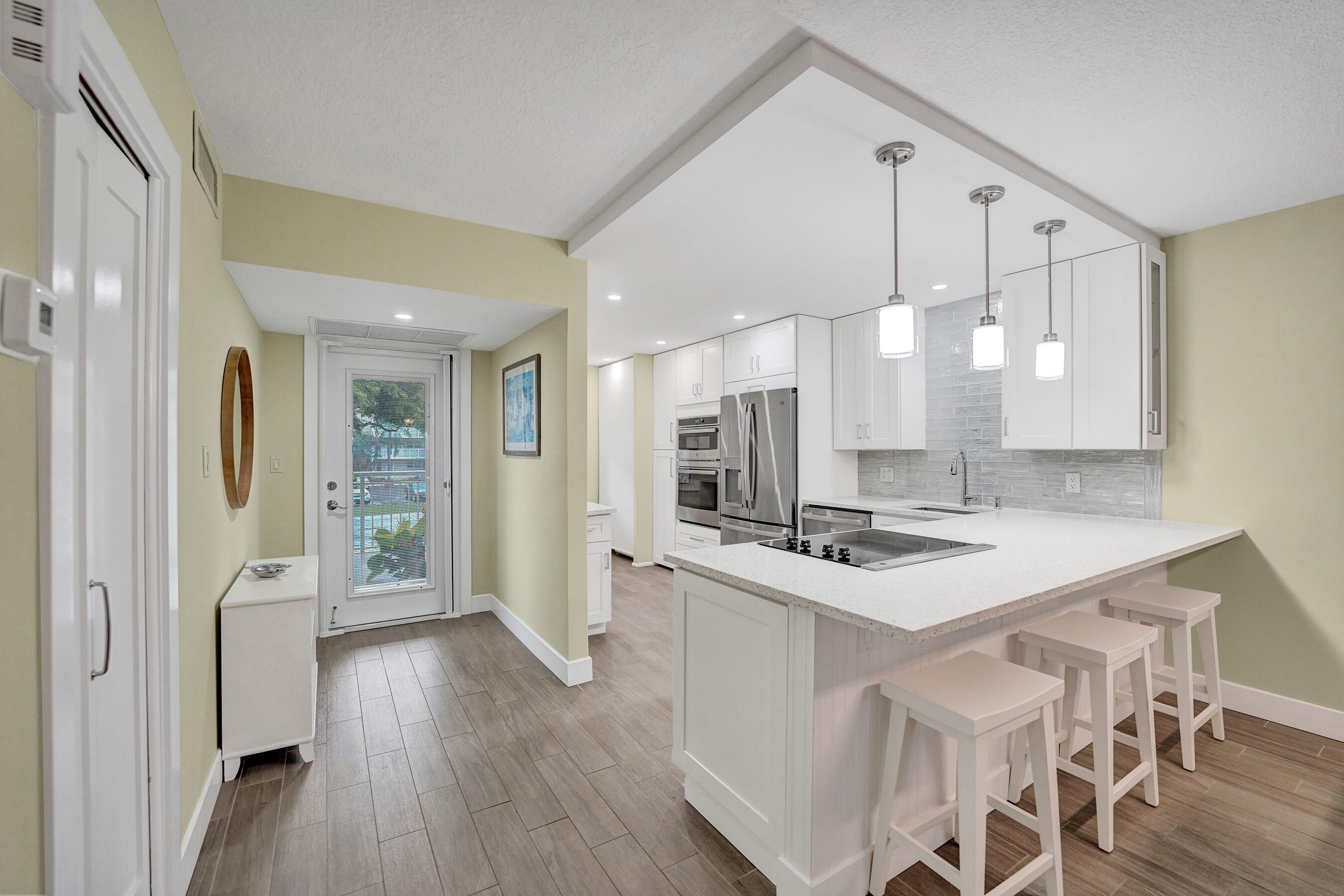 3145 Northeast 48th Court, Unit 215 Lighthouse Point, FL 33064 - Photo 2 of 46 Kitchen #1 215
