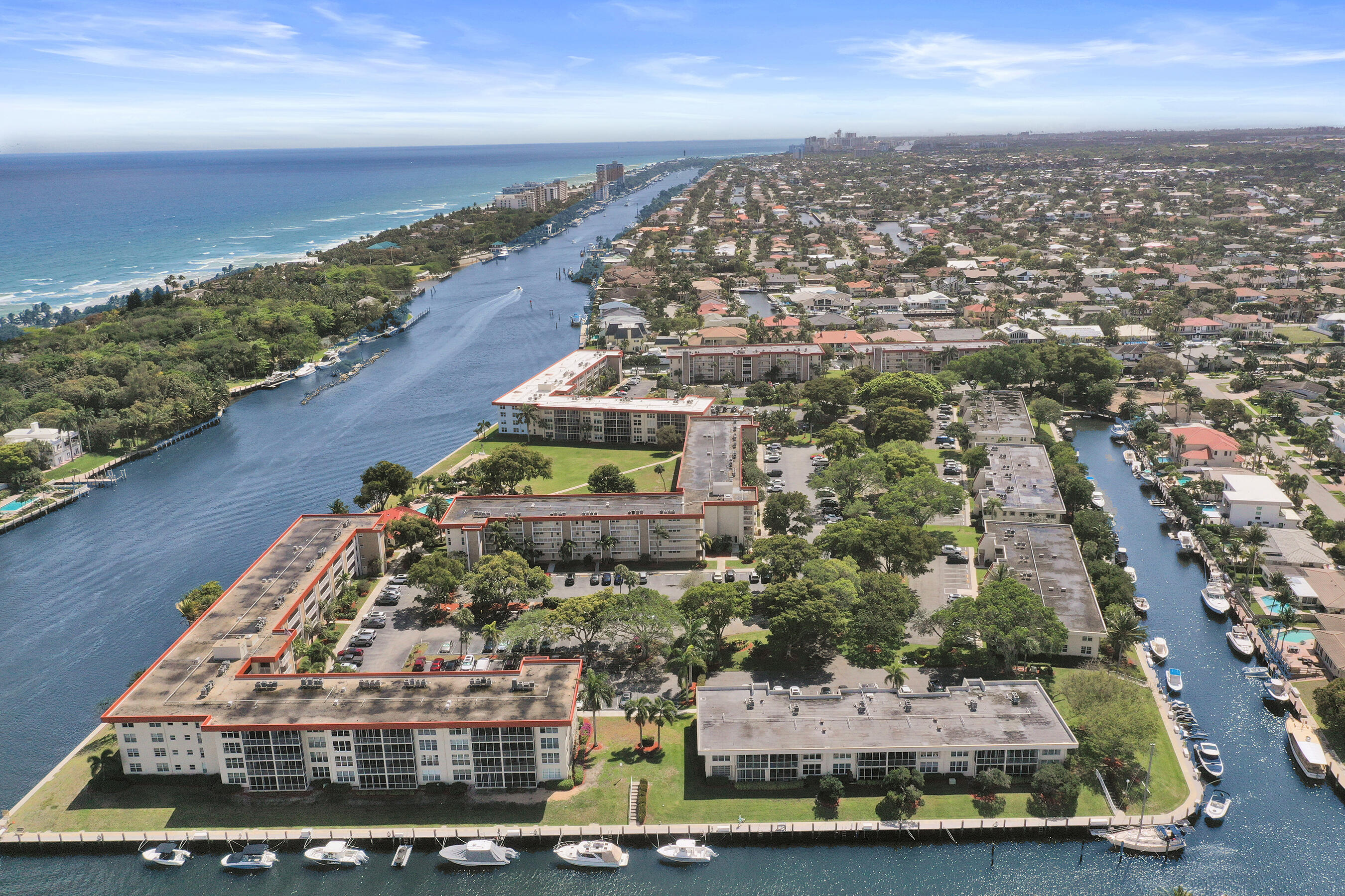 3145 Northeast 48th Court, Unit 215 Lighthouse Point, FL 33064 - Photo 41 of 46 3145 Arial #6