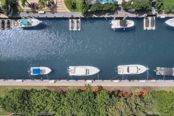 $435,000 | 3145 Northeast 48th Court, Unit 215, Lighthouse Point, FL 33064