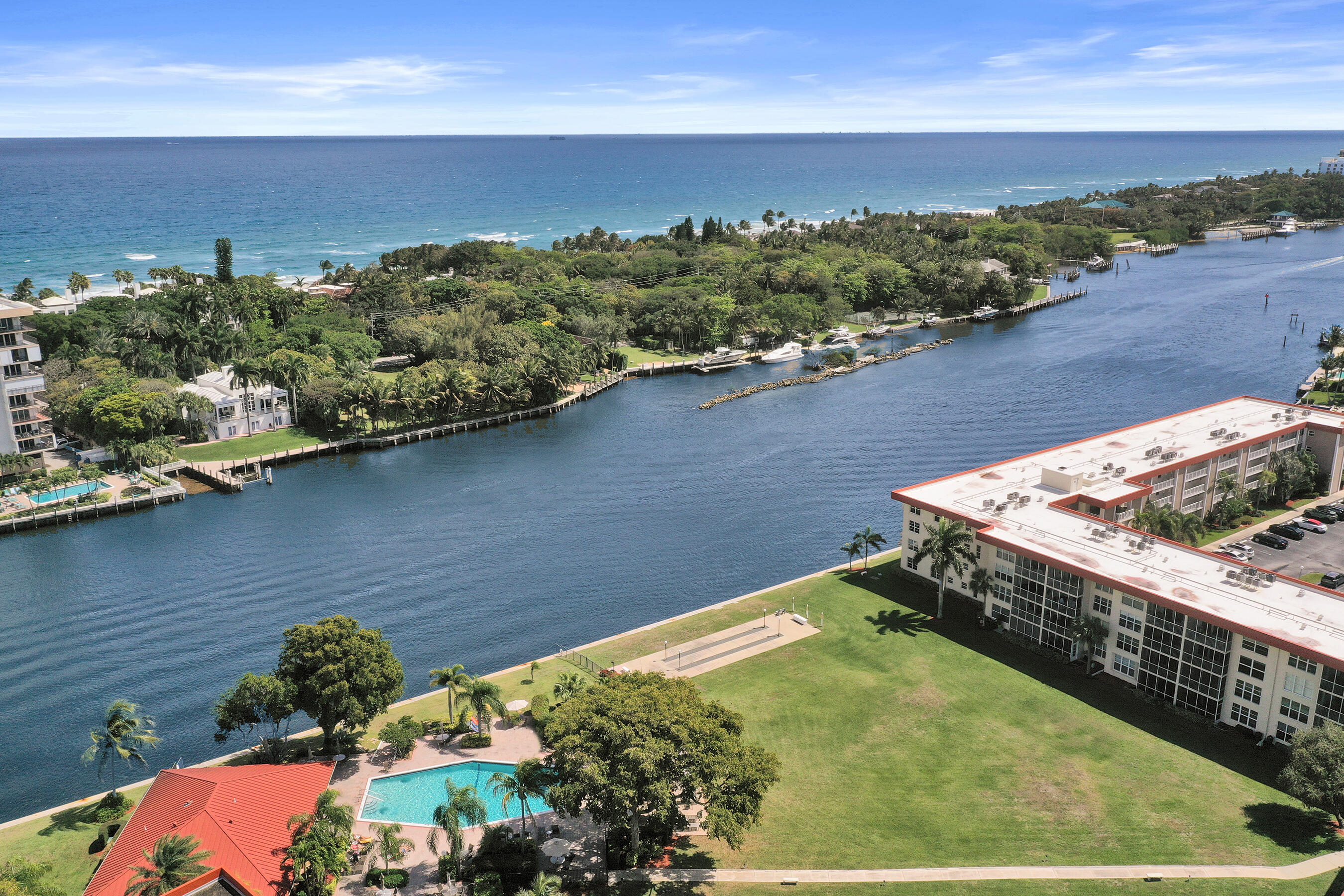 3145 Northeast 48th Court, Unit 215 Lighthouse Point, FL 33064 - Photo 45 of 46 3145 Arial #2