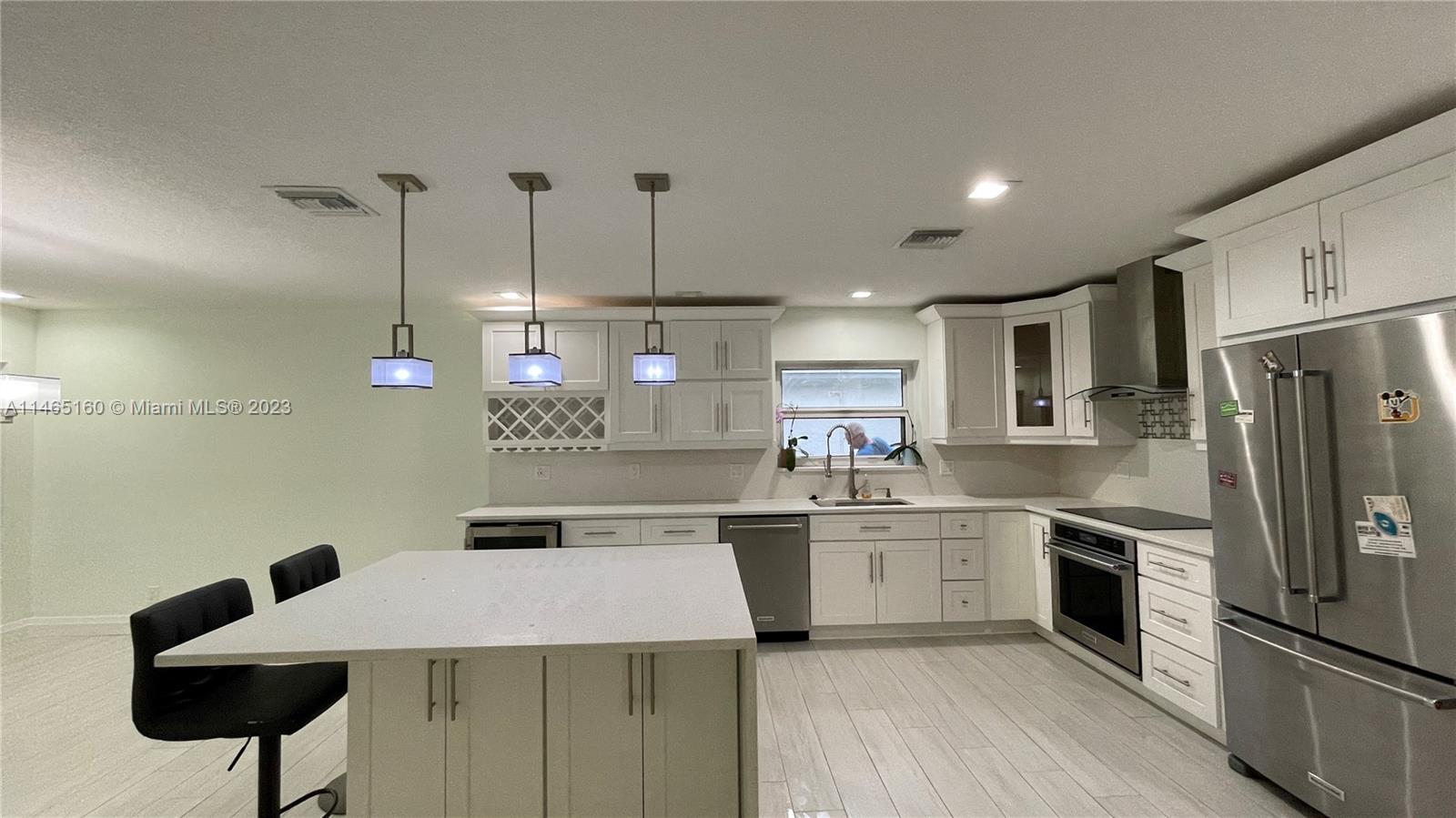 18316 181st Circle South Boca Raton, FL 33498 - Photo 9 of 39 Gallery Image 9