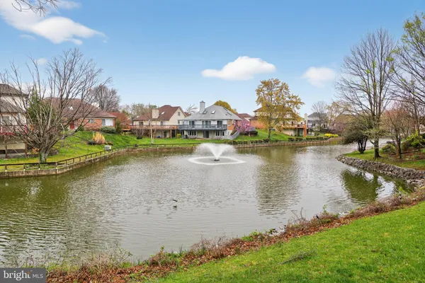 $749,950 | 6544 River Tweed Lane, Alexandria, VA 22312