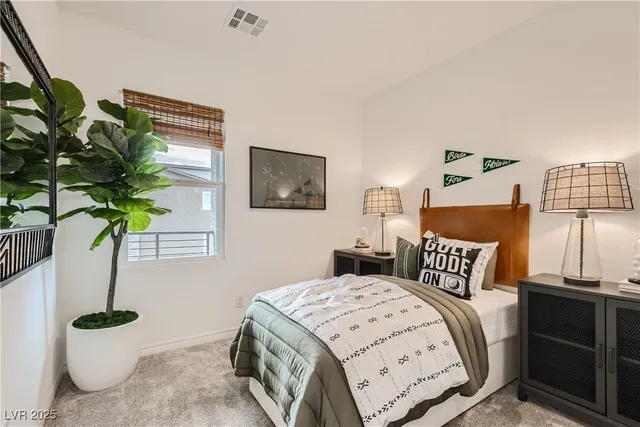 $425,420 | 242 White Crest Peak Avenue, Henderson, NV 89015