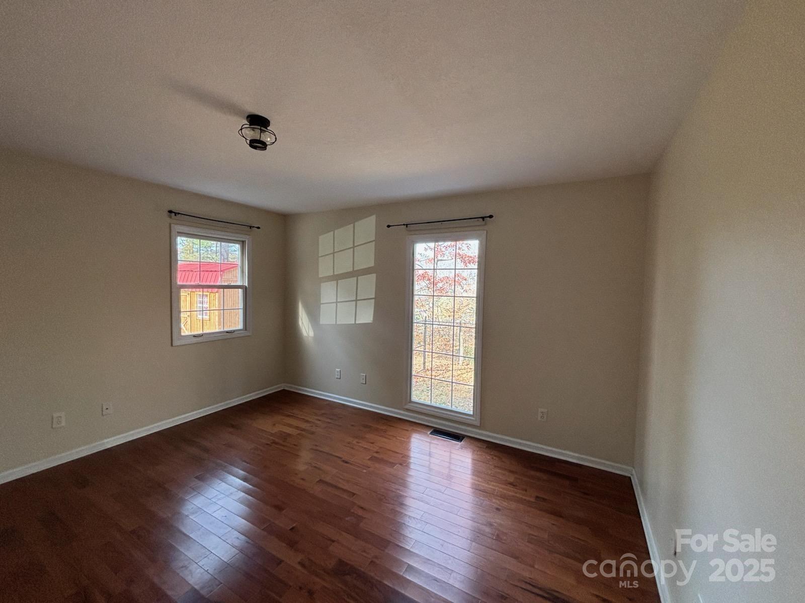 493 Spring Hill Road Bakersville, NC 28705 - Photo 7 of 20