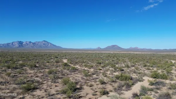 $12,330,000 | 411-lots West 411-lots W Reata Boulevard, Tucson, AZ 85736