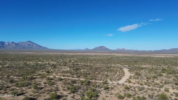 $12,330,000 | 411-lots West 411-lots W Reata Boulevard, Tucson, AZ 85736