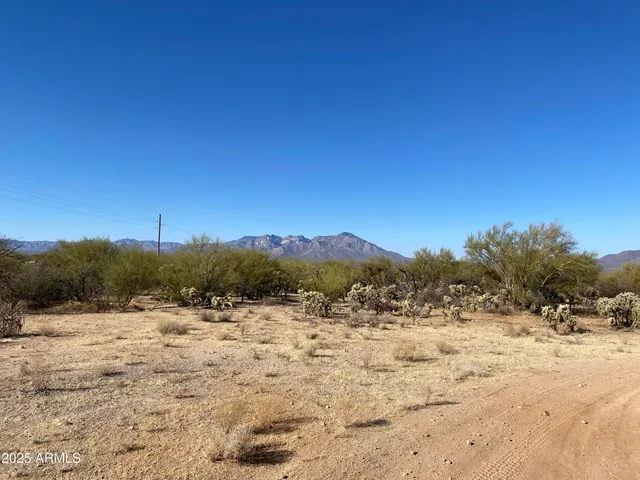 $12,330,000 | 411-lots West 411-lots W Reata Boulevard, Tucson, AZ 85736
