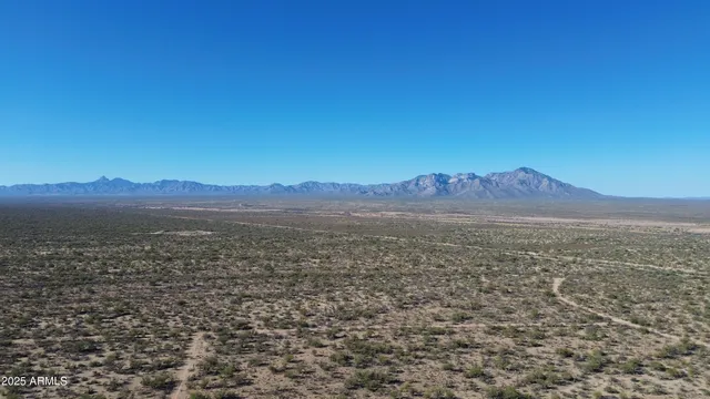 $12,330,000 | 411-lots West 411-lots W Reata Boulevard, Tucson, AZ 85736