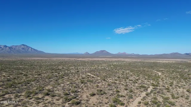 $12,330,000 | 411-lots West 411-lots W Reata Boulevard, Tucson, AZ 85736