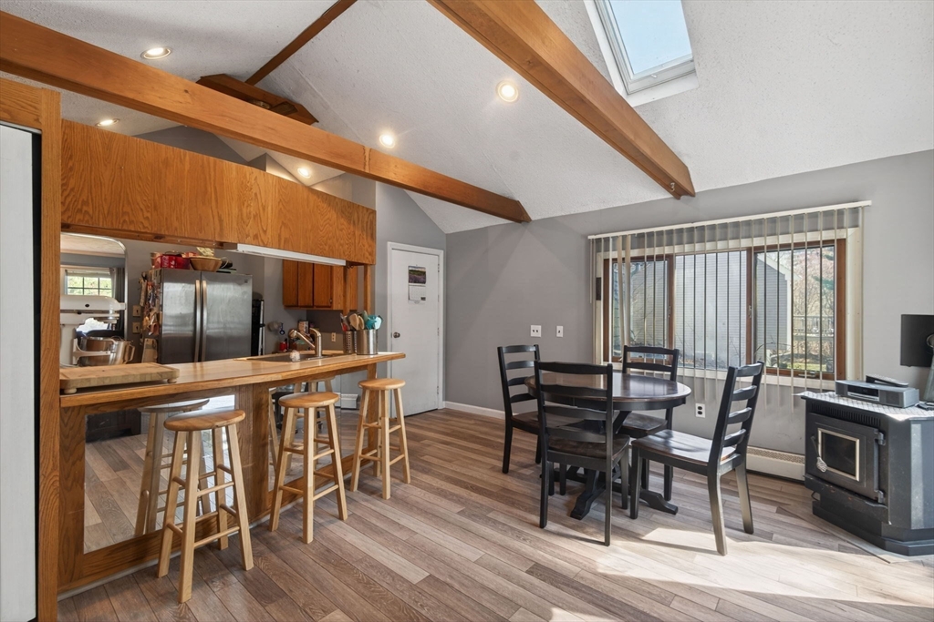 105 Connolly Road Avon, MA 02322 - Photo 13 of 34