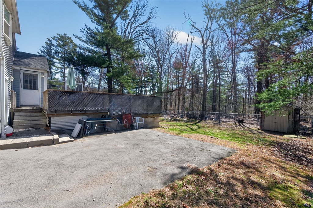 105 Connolly Road Avon, MA 02322 - Photo 23 of 34