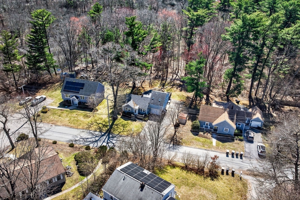 105 Connolly Road Avon, MA 02322 - Photo 27 of 34