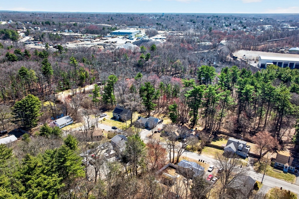 105 Connolly Road Avon, MA 02322 - Photo 30 of 34