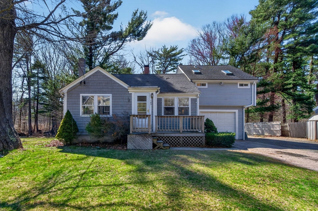 105 Connolly Road Avon, MA 02322 - Photo 31 of 34