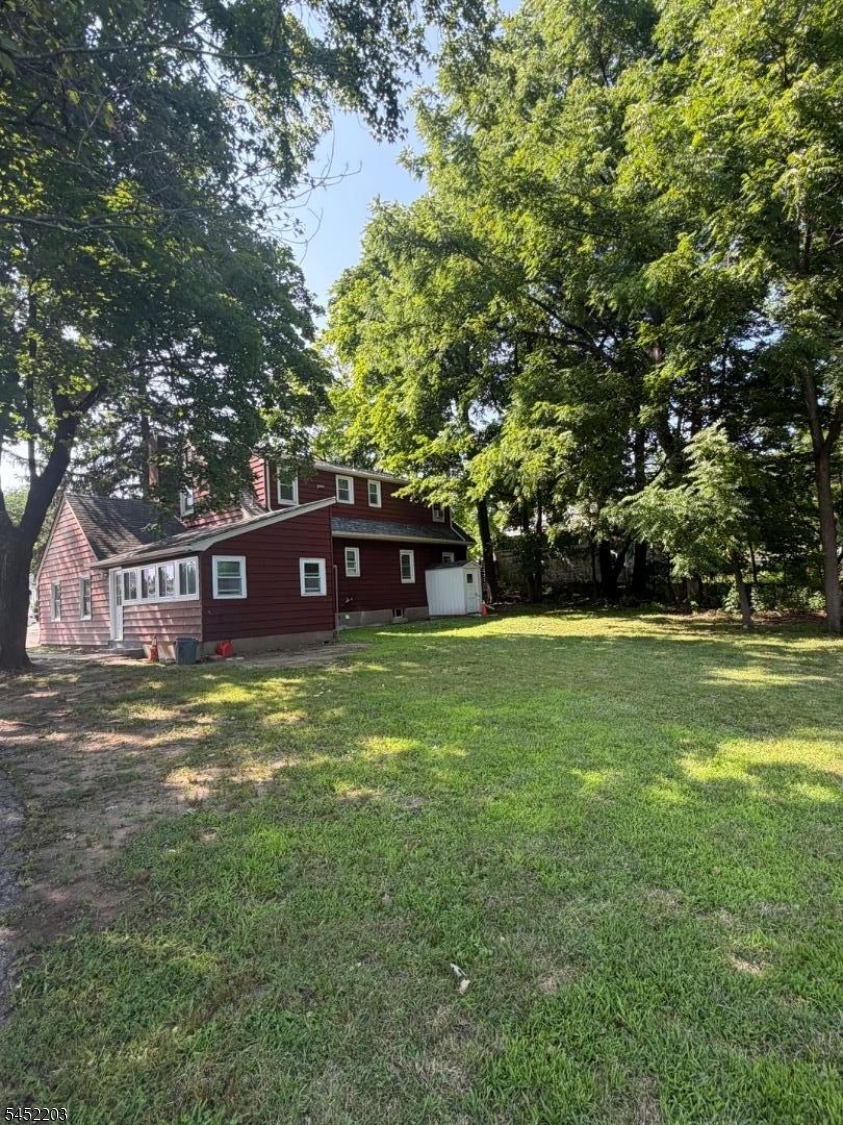 1016 Valley Road Wayne, NJ 07470 - Photo 2 of 22 Gallery Image 2