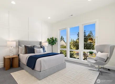 $3,455,000 | 15045 Southeast 45th Place, Bellevue, WA 98006