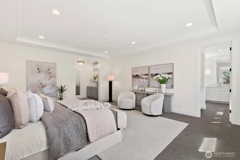 $3,455,000 | 15045 Southeast 45th Place, Bellevue, WA 98006