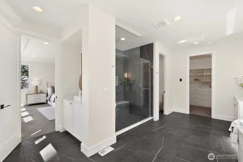 $3,455,000 | 15045 Southeast 45th Place, Bellevue, WA 98006