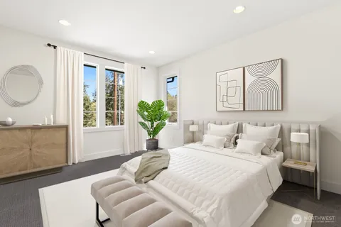 $3,455,000 | 15045 Southeast 45th Place, Bellevue, WA 98006