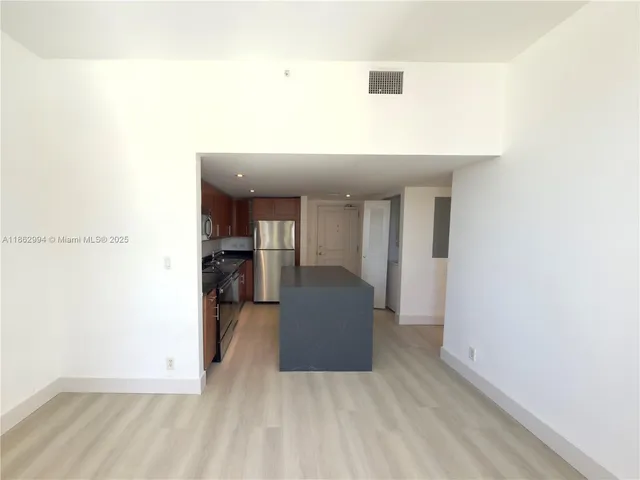 $319,000 | 111 East Flagler Street, Unit 805, Miami, FL 33131