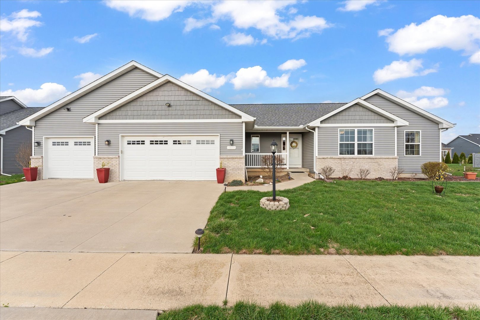 3503 South Deer Ridge Drive Urbana, IL 61802 - Photo 44 of 51 a view of a house with a yard