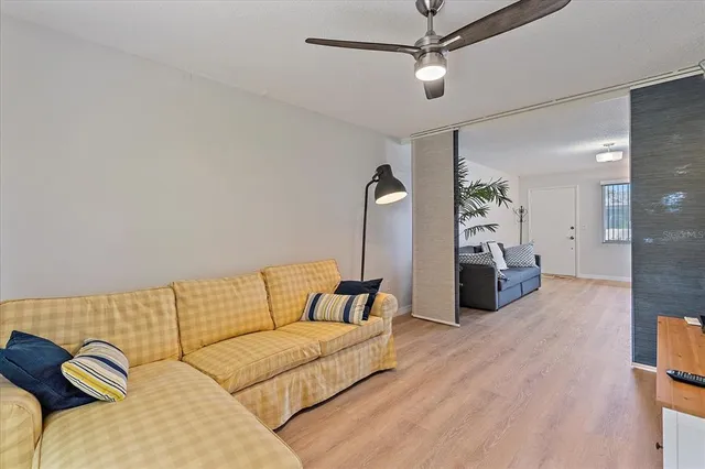 $1,800 | 4210 Ironwood Circle, Unit 103J, Bradenton, FL 34209