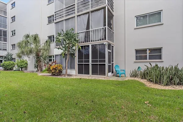 $1,800 | 4210 Ironwood Circle, Unit 103J, Bradenton, FL 34209