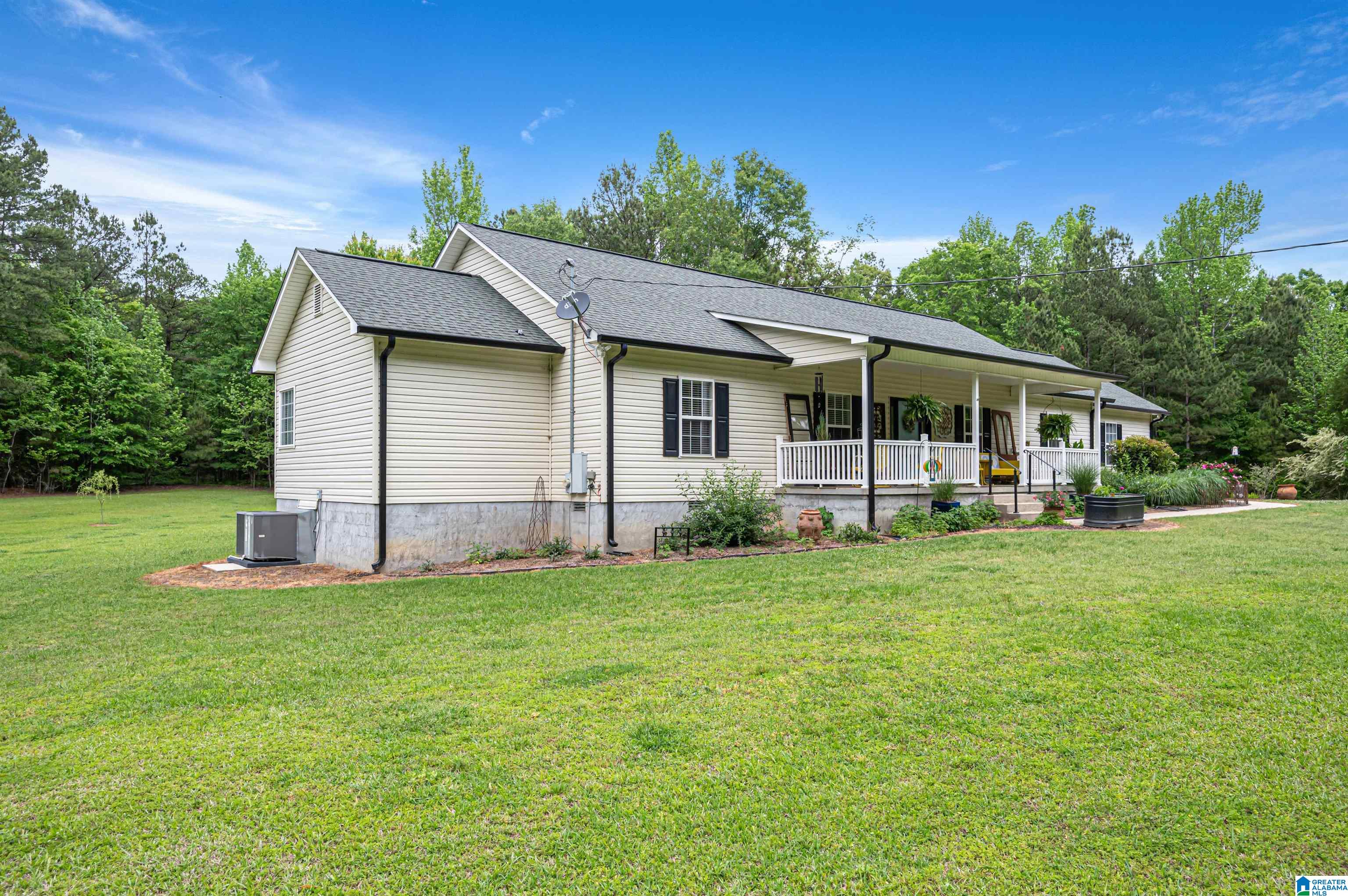 2469 Slasham Road Ashville, AL 35953 - Photo 3 of 42