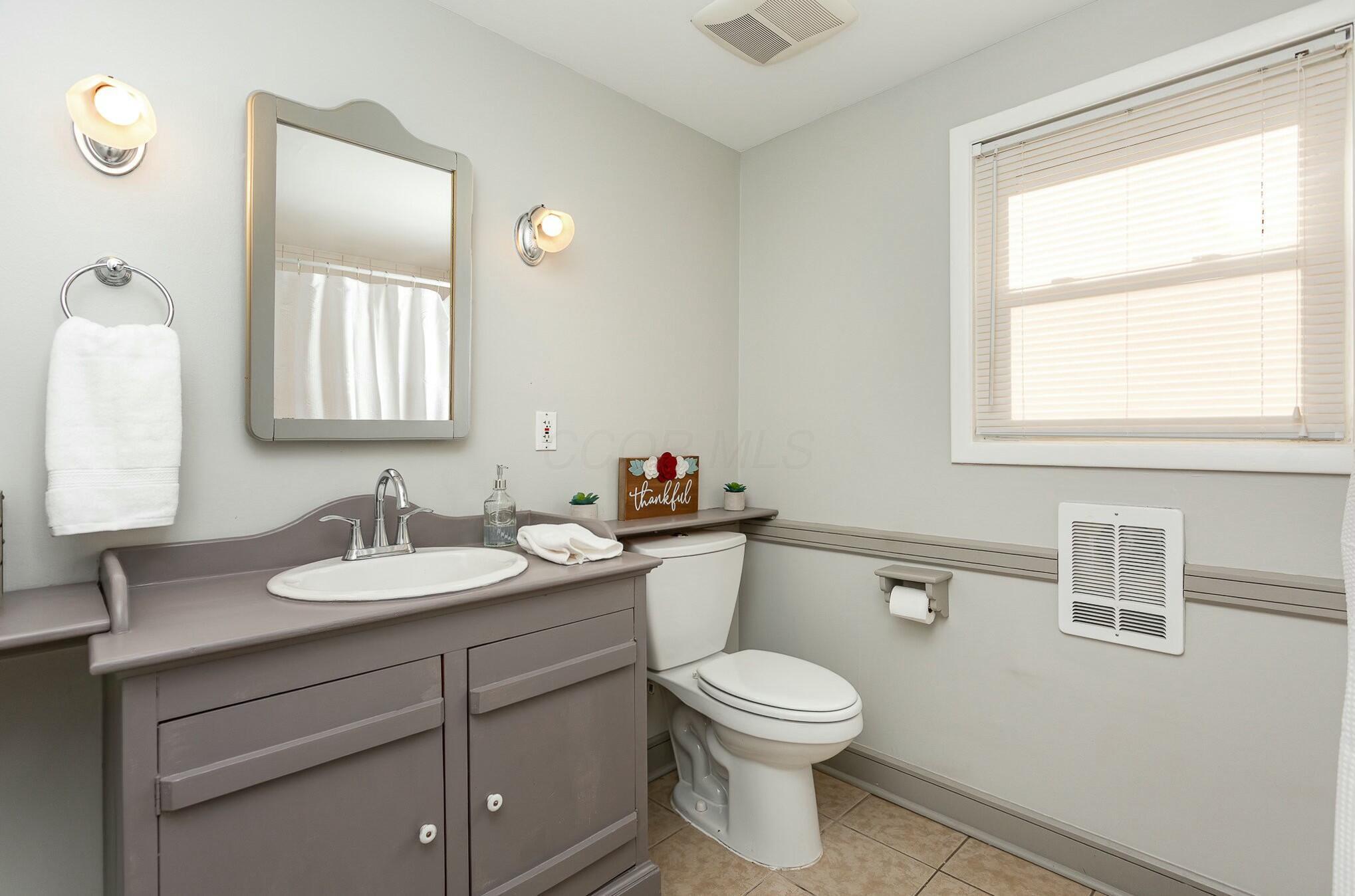 12850 Ridgeview Drive New Concord, OH 43762 - Photo 20 of 42 tempImageTLmN0H