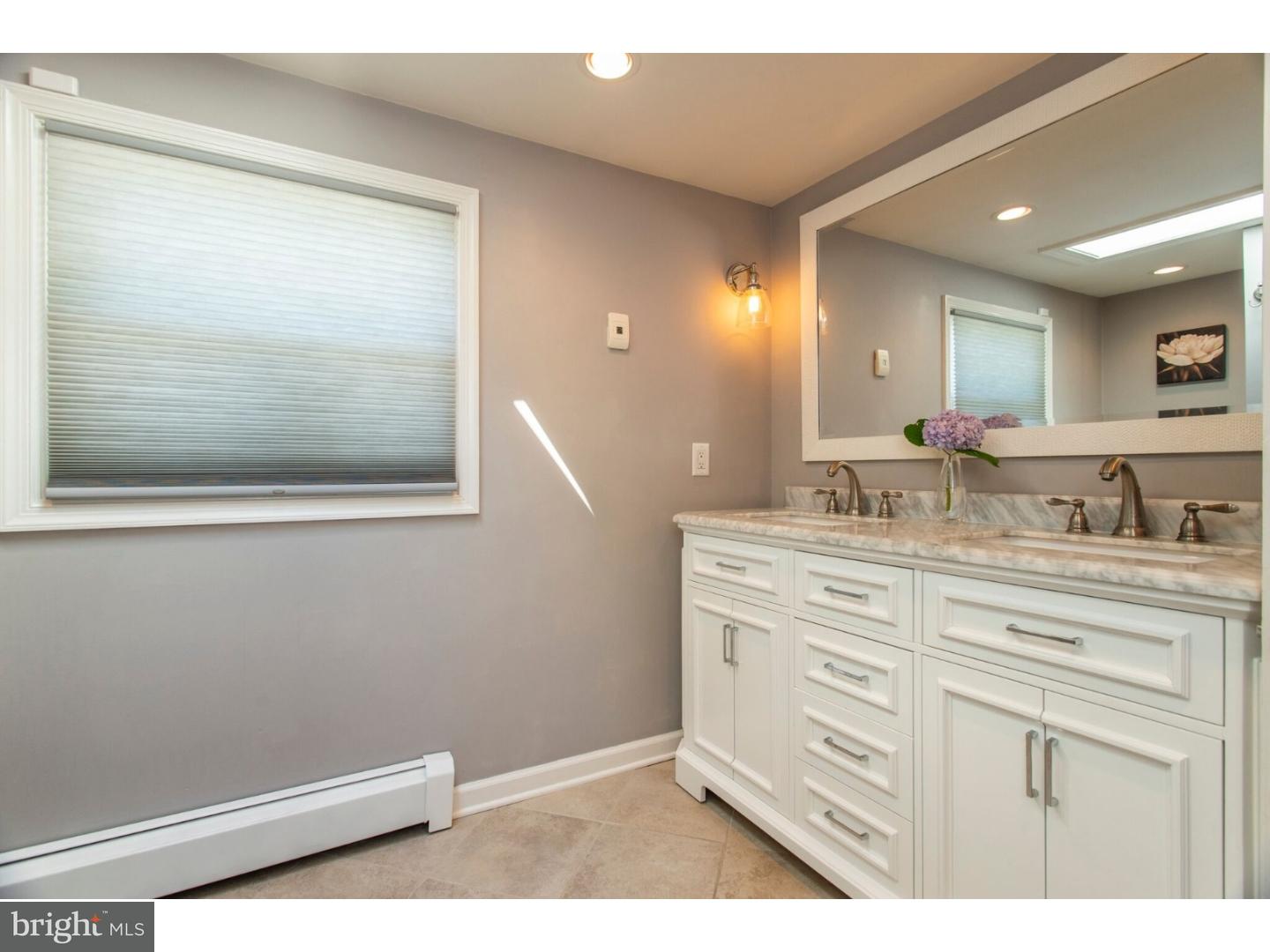 853 Valley View Road Flourtown, PA 19031 - Photo 13 of 20 Master Bathroom