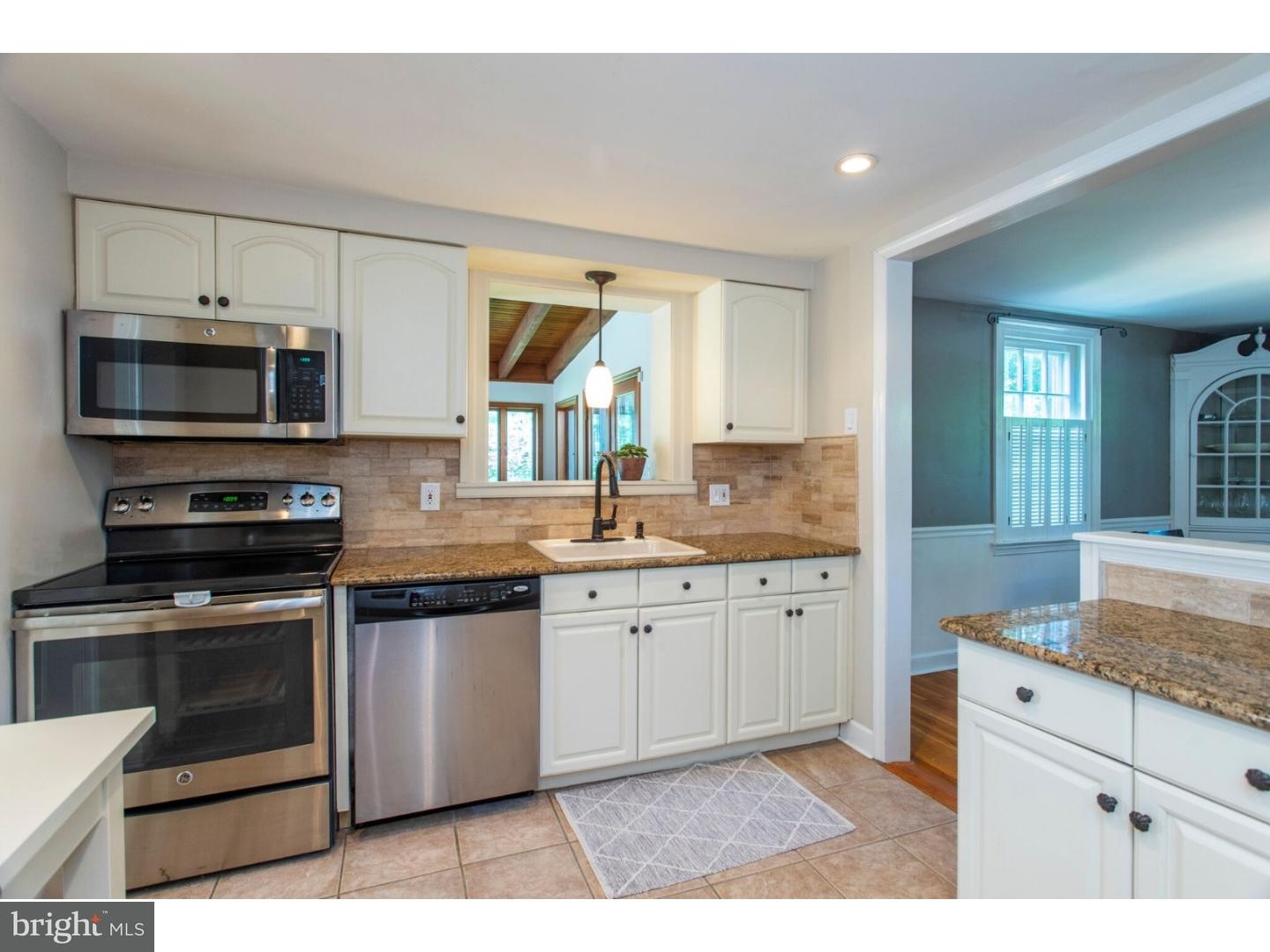 853 Valley View Road Flourtown, PA 19031 - Photo 8 of 20 Gallery Image 8