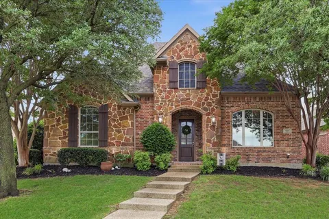 $760,000 | 1366 Foster Street, Lantana, TX 76226