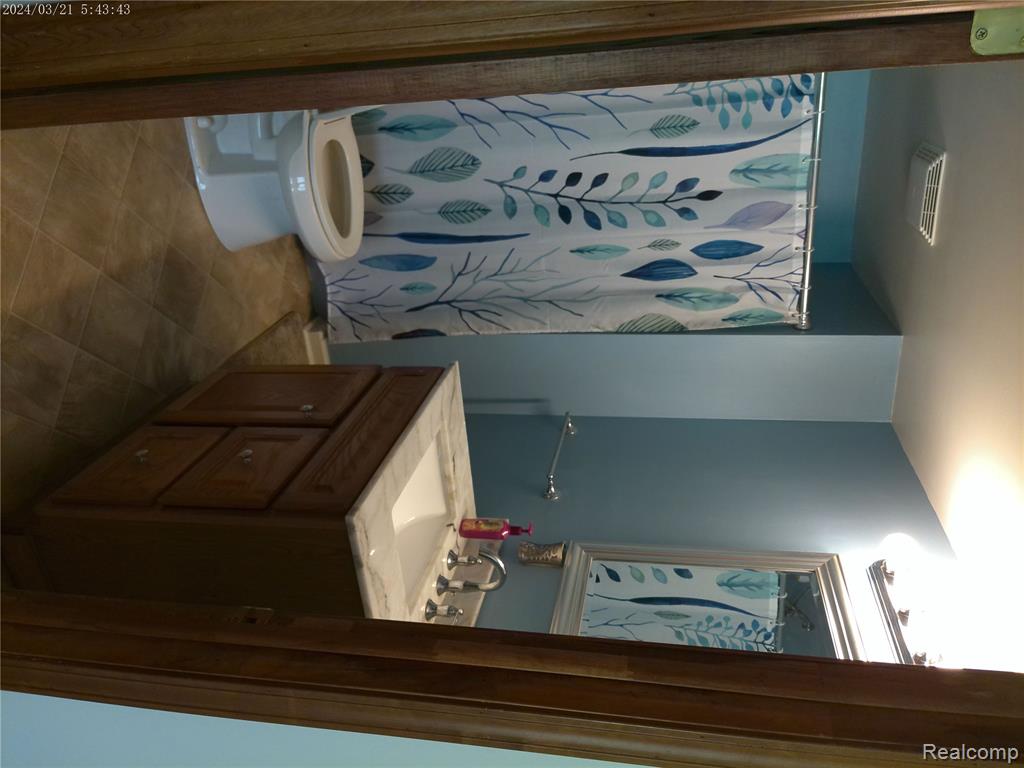 6140 Mc Guire Road Fenton, MI 48430 - Photo 38 of 48 Gallery Image 38