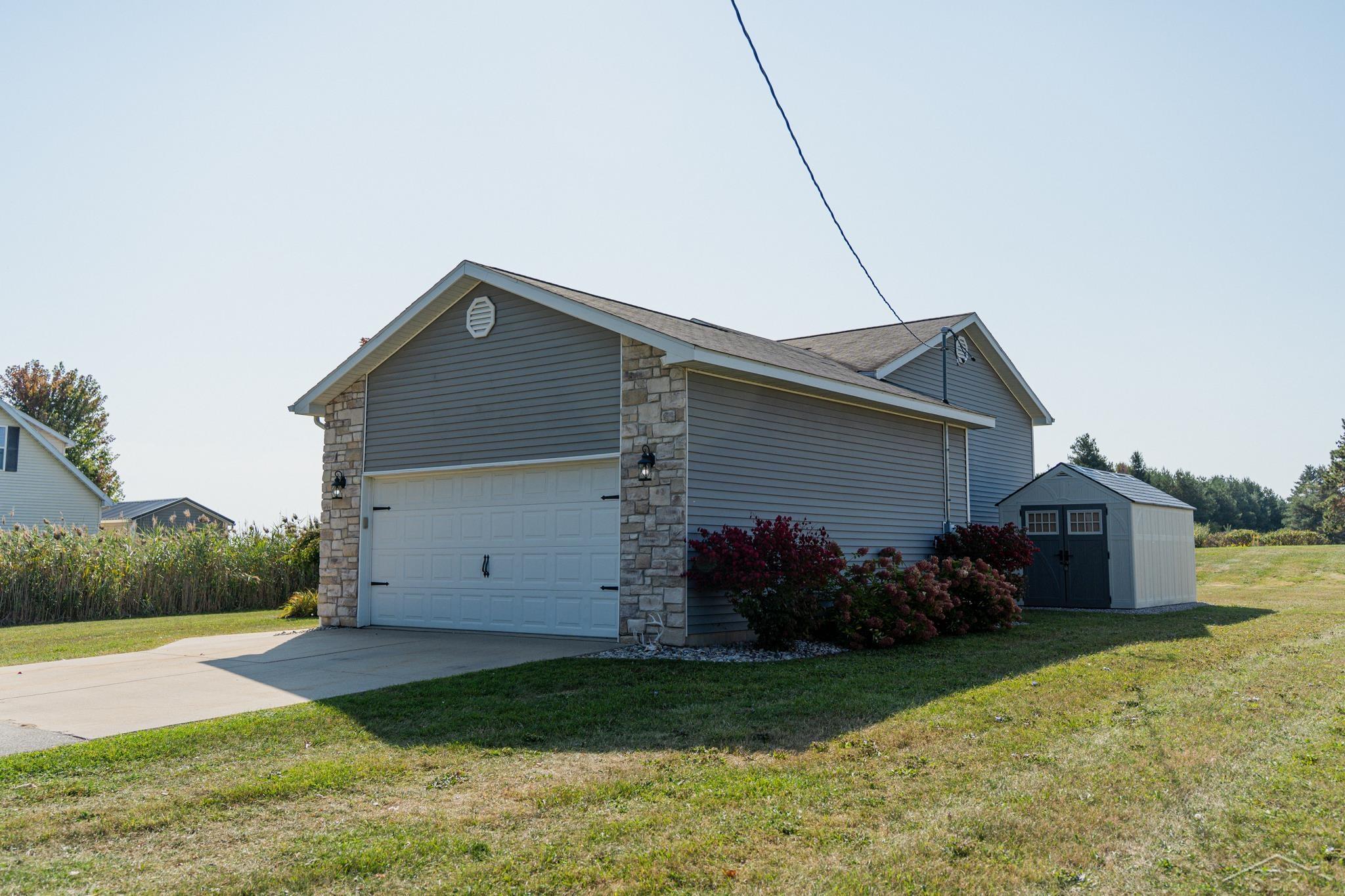 4506 East Millbrook Road Mount Pleasant, MI 48858 - Photo 31 of 37 50189219-12685225-be86-4c53-884e-0e63bf3542f4.JPG