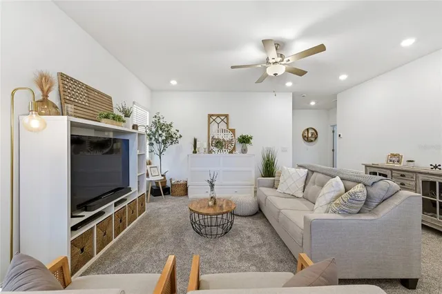 $4,400 | 7410 South Faul Street, Tampa, FL 33616