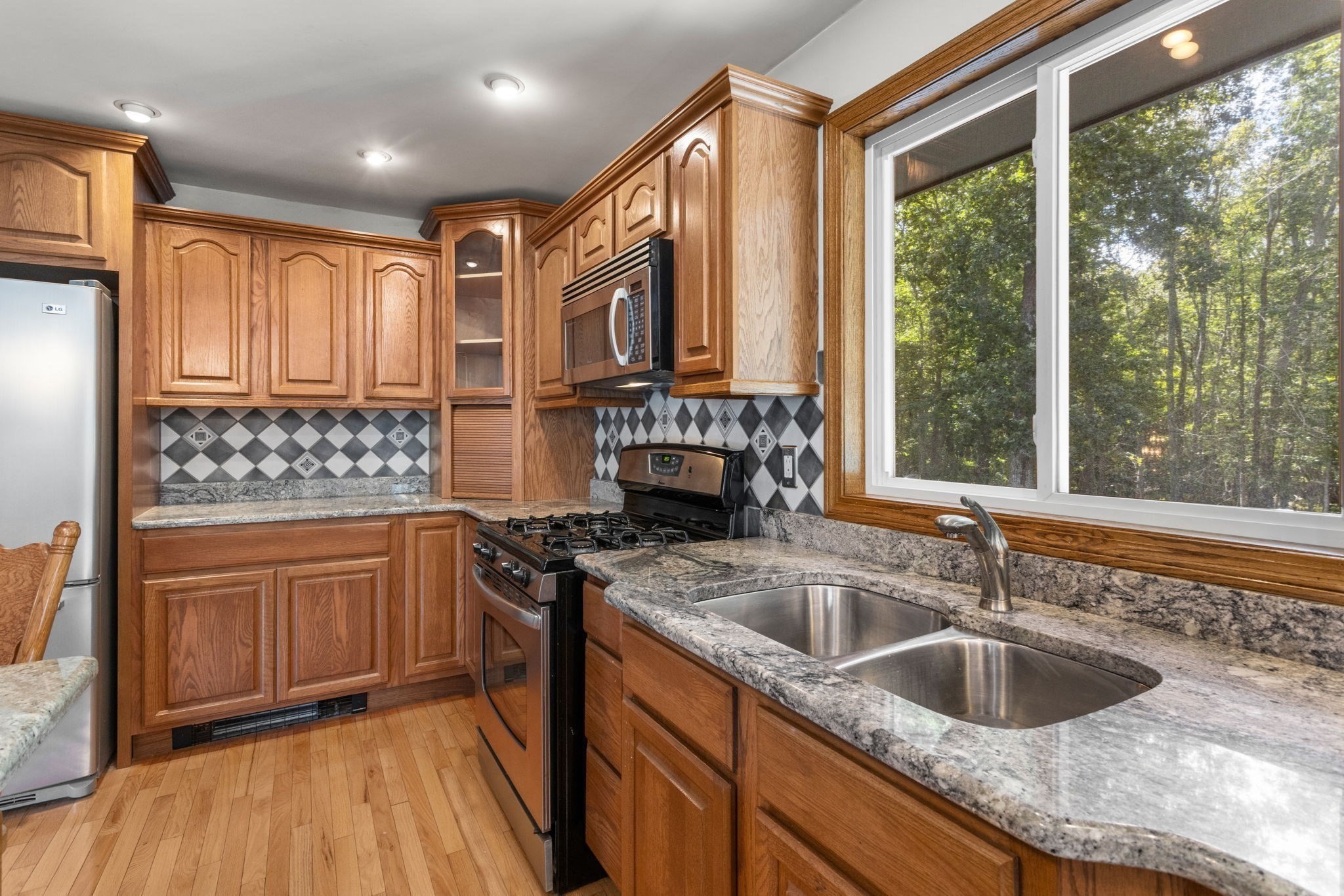 6 Mapleton Street Acushnet, MA 02743 - Photo 11 of 42 Gallery Image 11