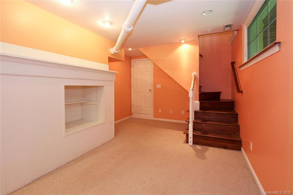 5110 Valley Stream Road Charlotte, NC 28209 - Photo 13 of 28 Gallery Image 13