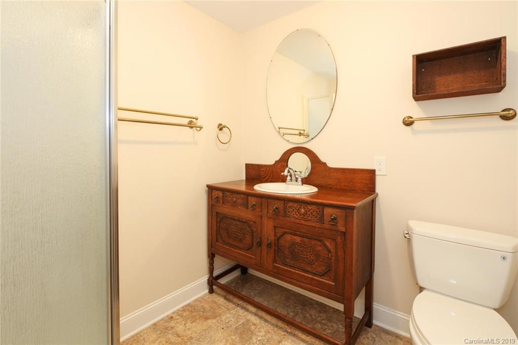 5110 Valley Stream Road Charlotte, NC 28209 - Photo 19 of 28 Gallery Image 19