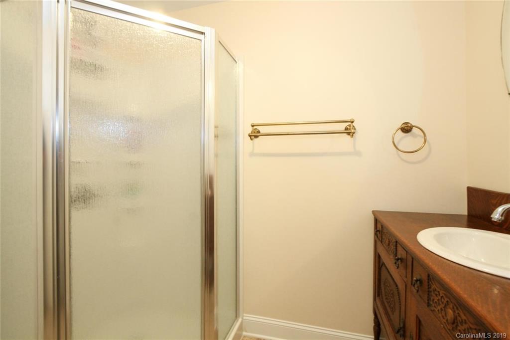 5110 Valley Stream Road Charlotte, NC 28209 - Photo 20 of 28 Gallery Image 20