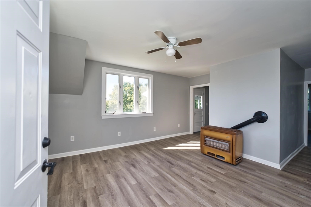 54 Grinnell Street Fall River, MA 02721 - Photo 28 of 41 Gallery Image 28