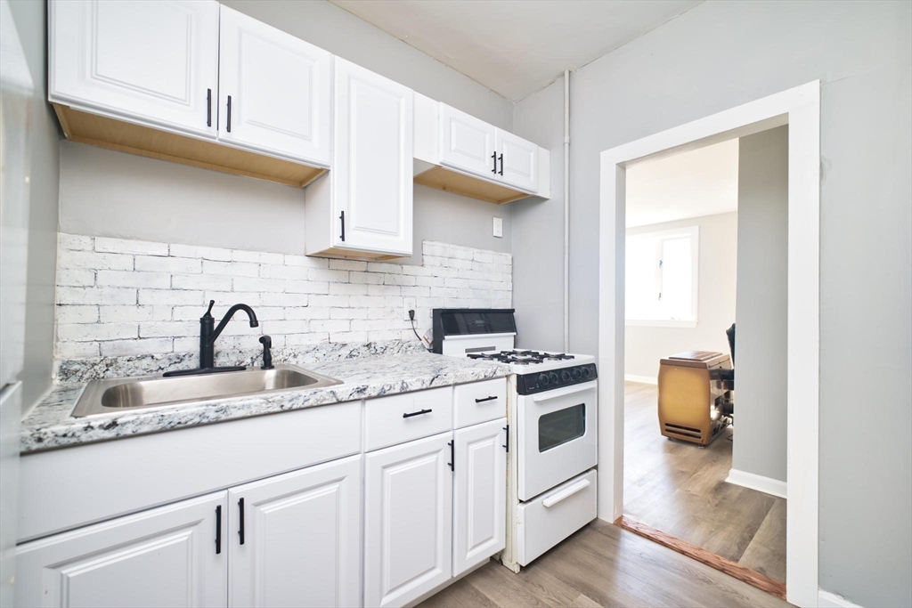 54 Grinnell Street Fall River, MA 02721 - Photo 31 of 41 Gallery Image 31