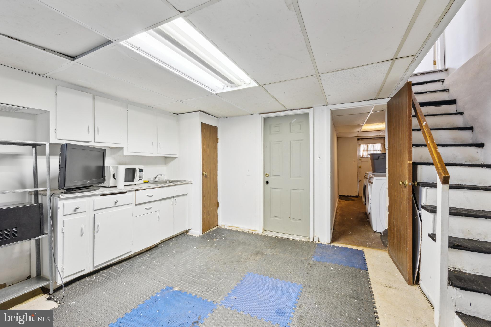 1155 Atwood Road Philadelphia, PA 19151 - Photo 15 of 25 Gallery Image 15