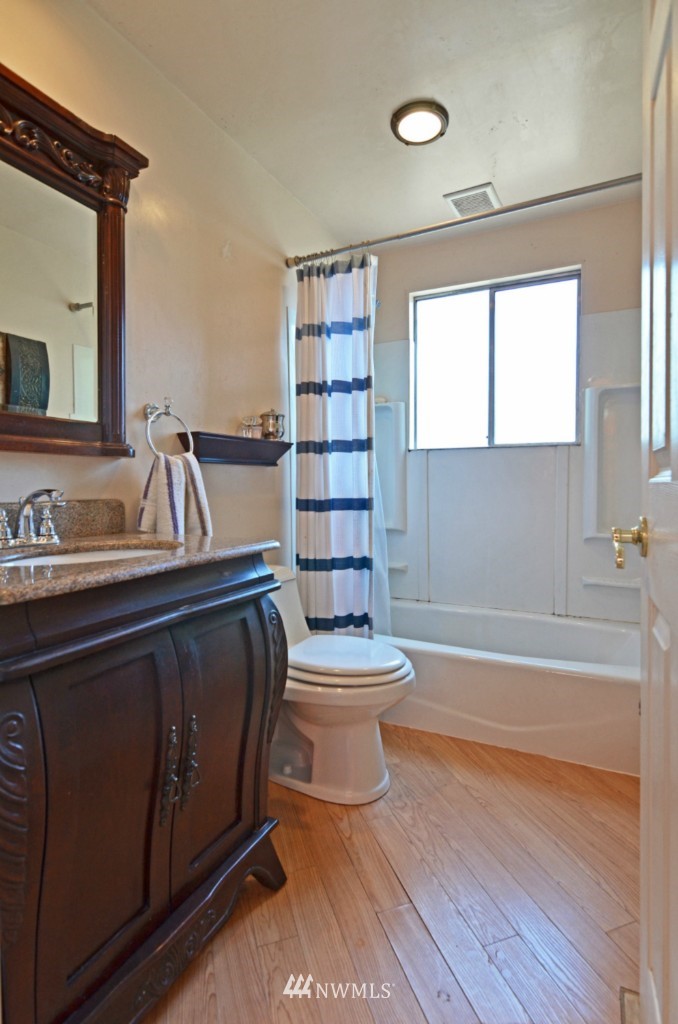 1117 202nd Street Southeast Bothell, WA 98012 - Photo 11 of 16