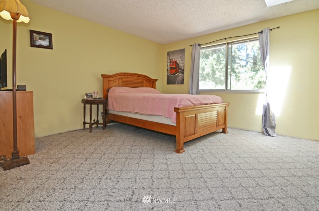 1117 202nd Street Southeast Bothell, WA 98012 - Photo 9 of 16