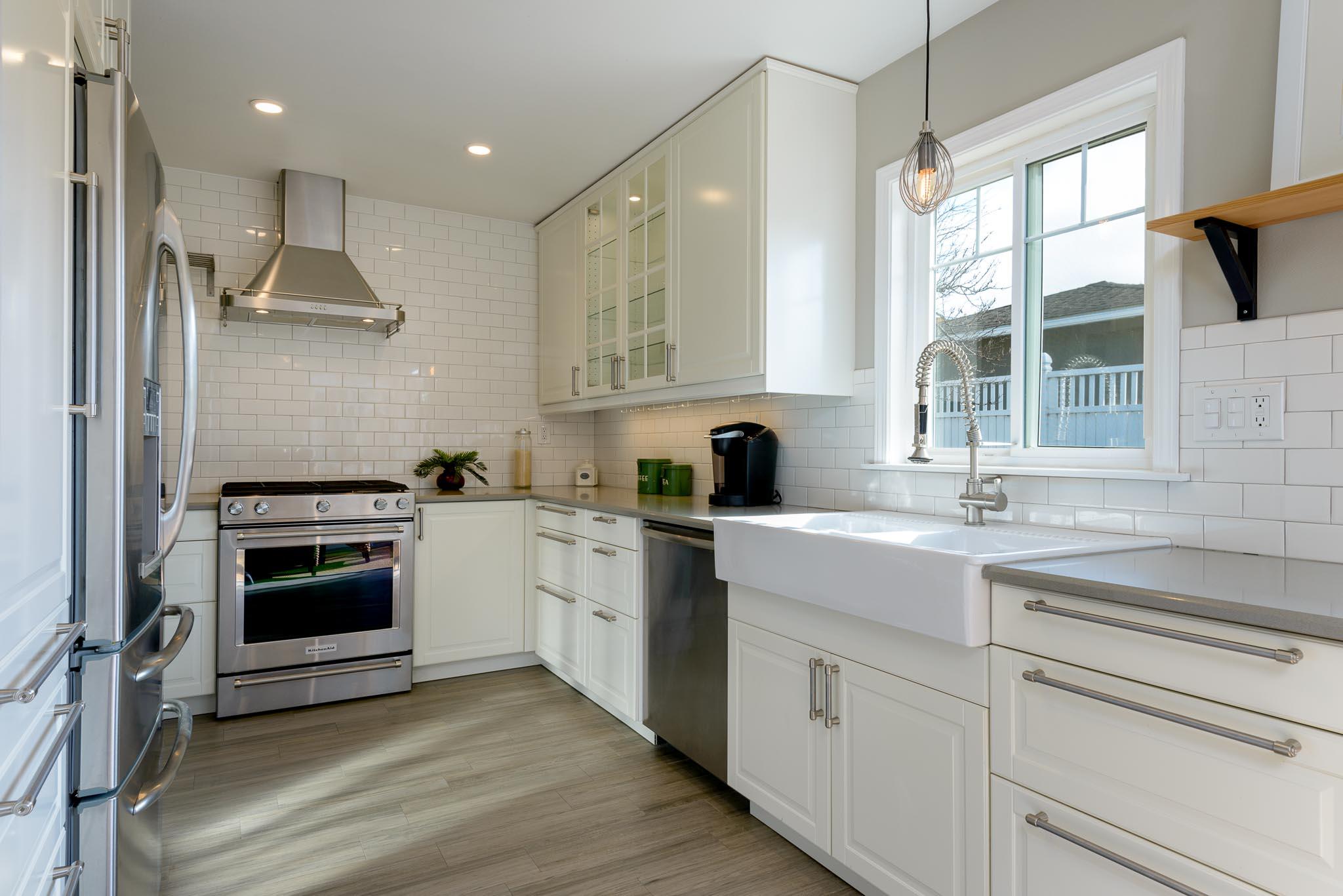 226 Oliver Road Santa Barbara, CA 93109 - Photo 7 of 15 Kitchen