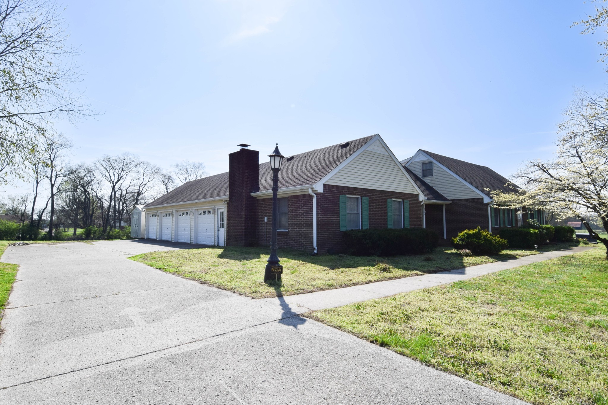 1059 Robertson Road Gallatin, TN 37066 - Photo 1 of 84