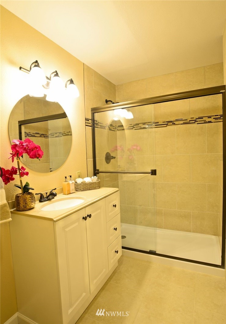 13794 Marihugh Road Mount Vernon, WA 98273 - Photo 10 of 16 Gallery Image 10
