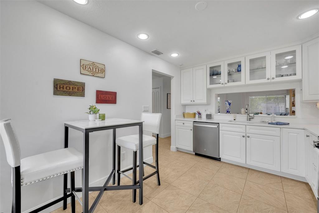 3 Escondido Circle, Unit 3 Altamonte Springs, FL 32701 - Photo 14 of 32